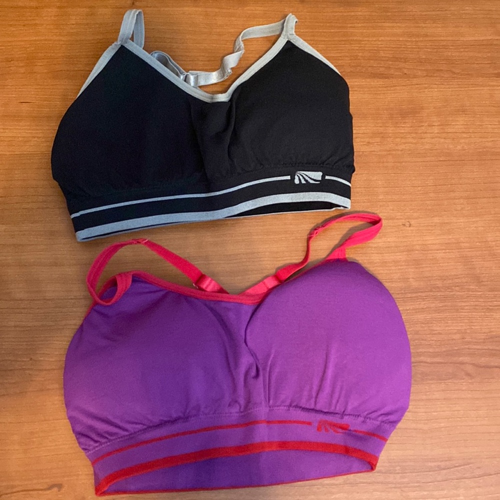 Two women sport bras, size medium